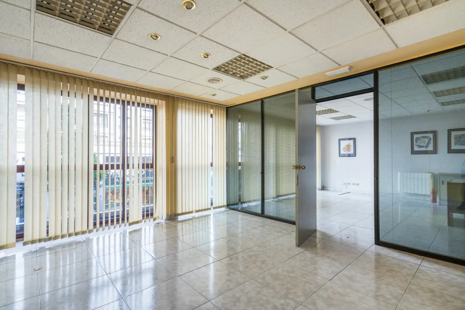 Büro zur Miete in Oviedo - CL GONZALEZ BESADA, 9, Auditorio - Seminario - Parque de Invierno