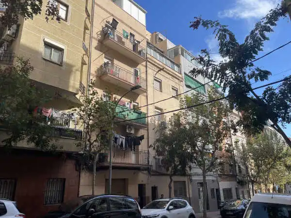 Exterior view of Flat for sale in Esplugues de Llobregat