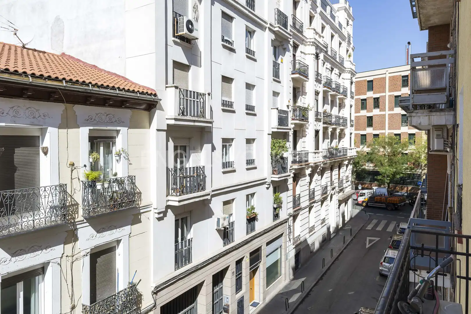 Vista exterior de Pis en venda en Madrid amb Aire condicionat, Calefacció i Moblat