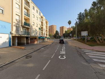 Individual amb ascensor en venda a Calle Amadeo Vives 40