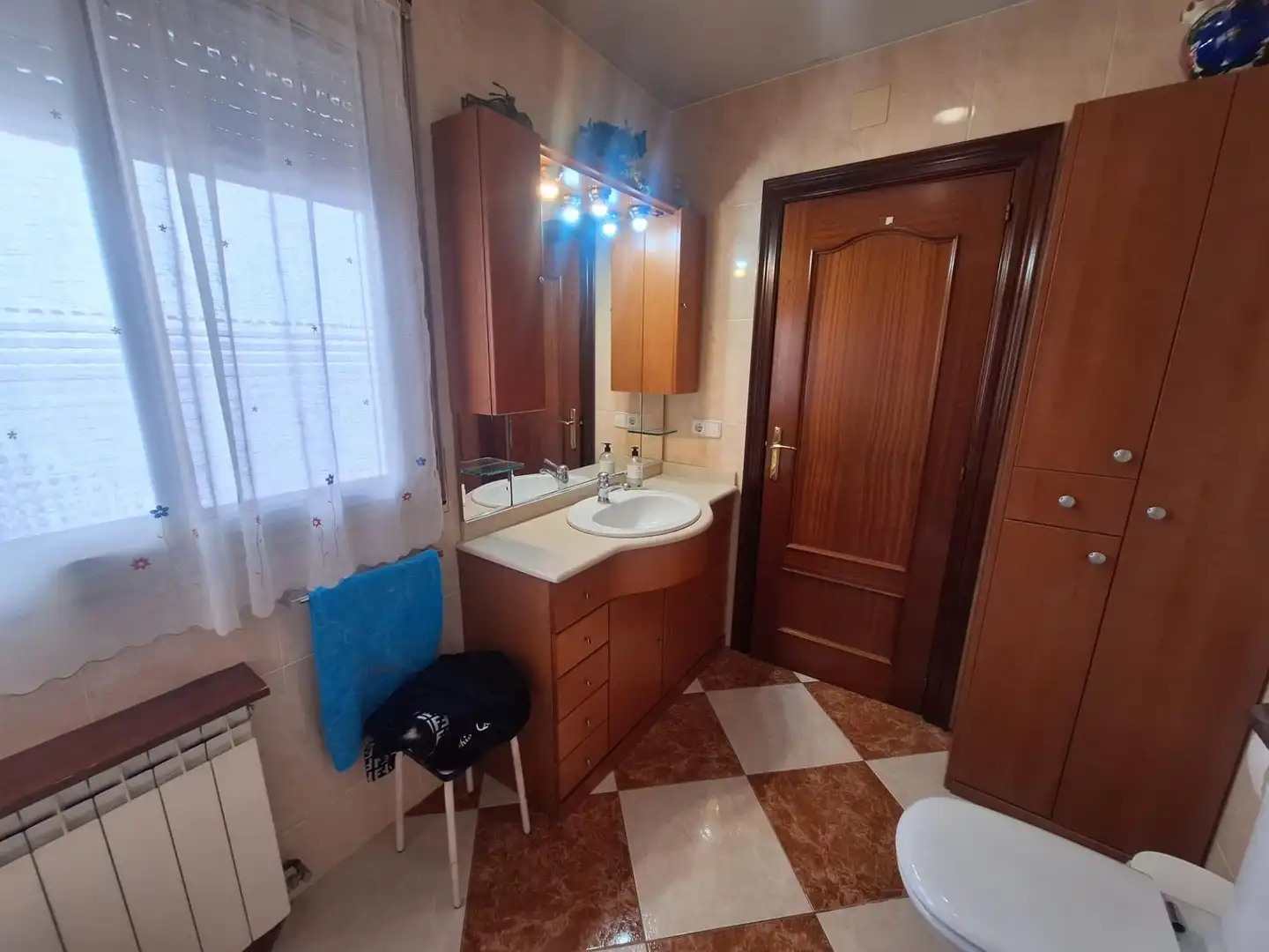 Bany de Casa o xalet en venda en Sabadell amb Aire condicionat, Calefacció i Terrassa