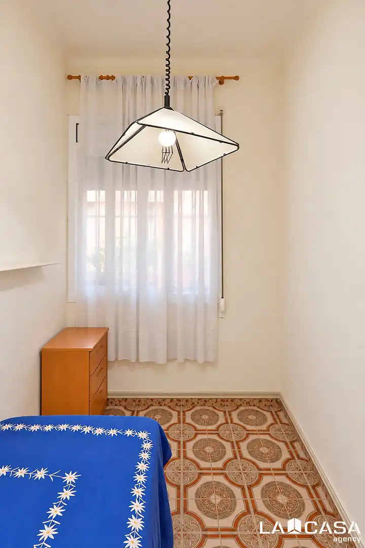 Planta baixa en venda a Esplugues de Llobregat, Barcelona