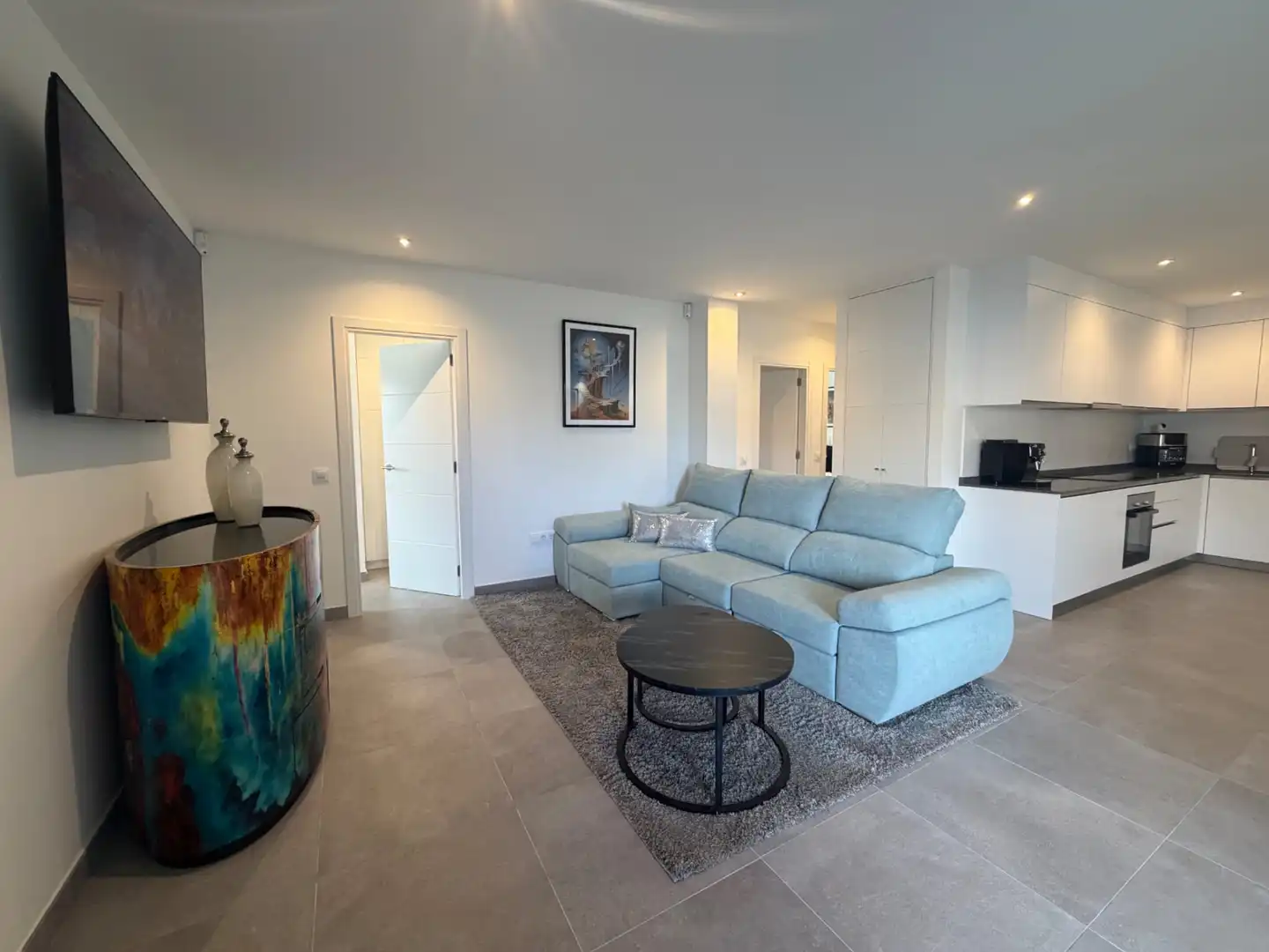 Living room of Flat for sale in Santa Cruz de Tenerife  with Storage room, Furnished and Oven