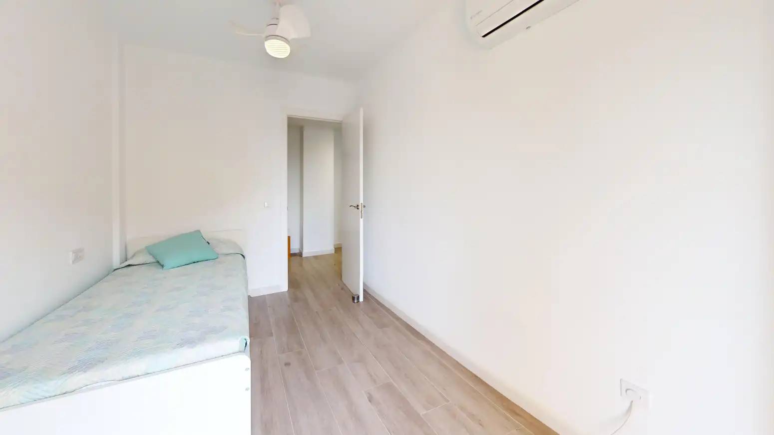 Flat for rent in Alboraya - CL BATLLE, Port Saplaya