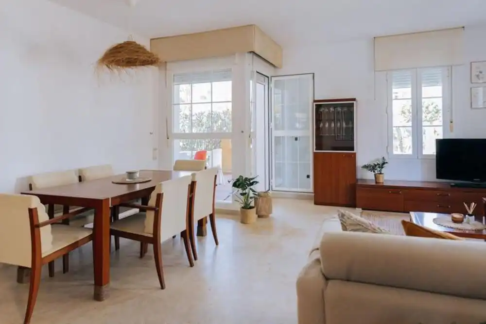 Ground floor with pool to rent in Río Real - Los Monteros, imagen 7