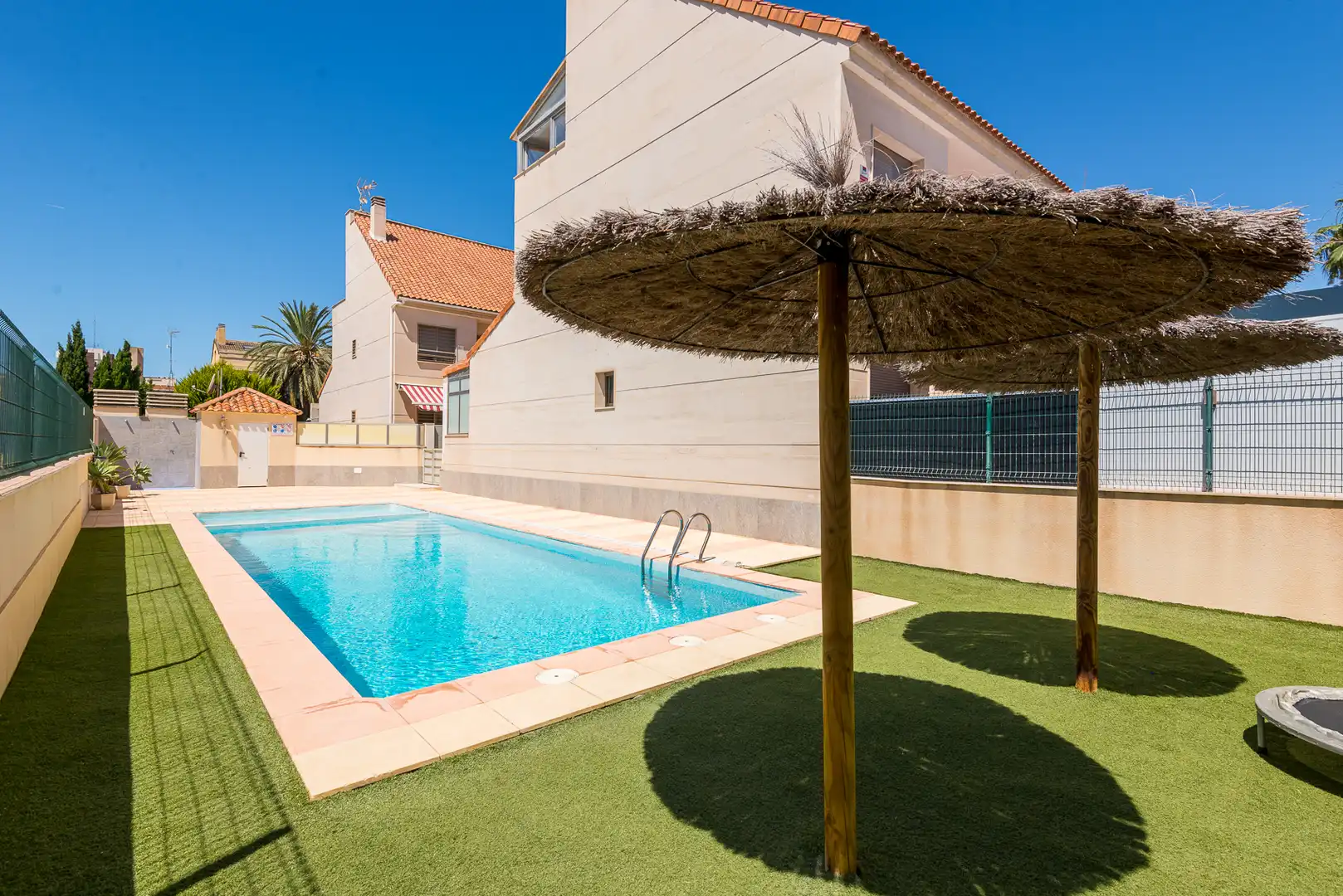 Casa adosada en venta en Carrer la Mar, Centro