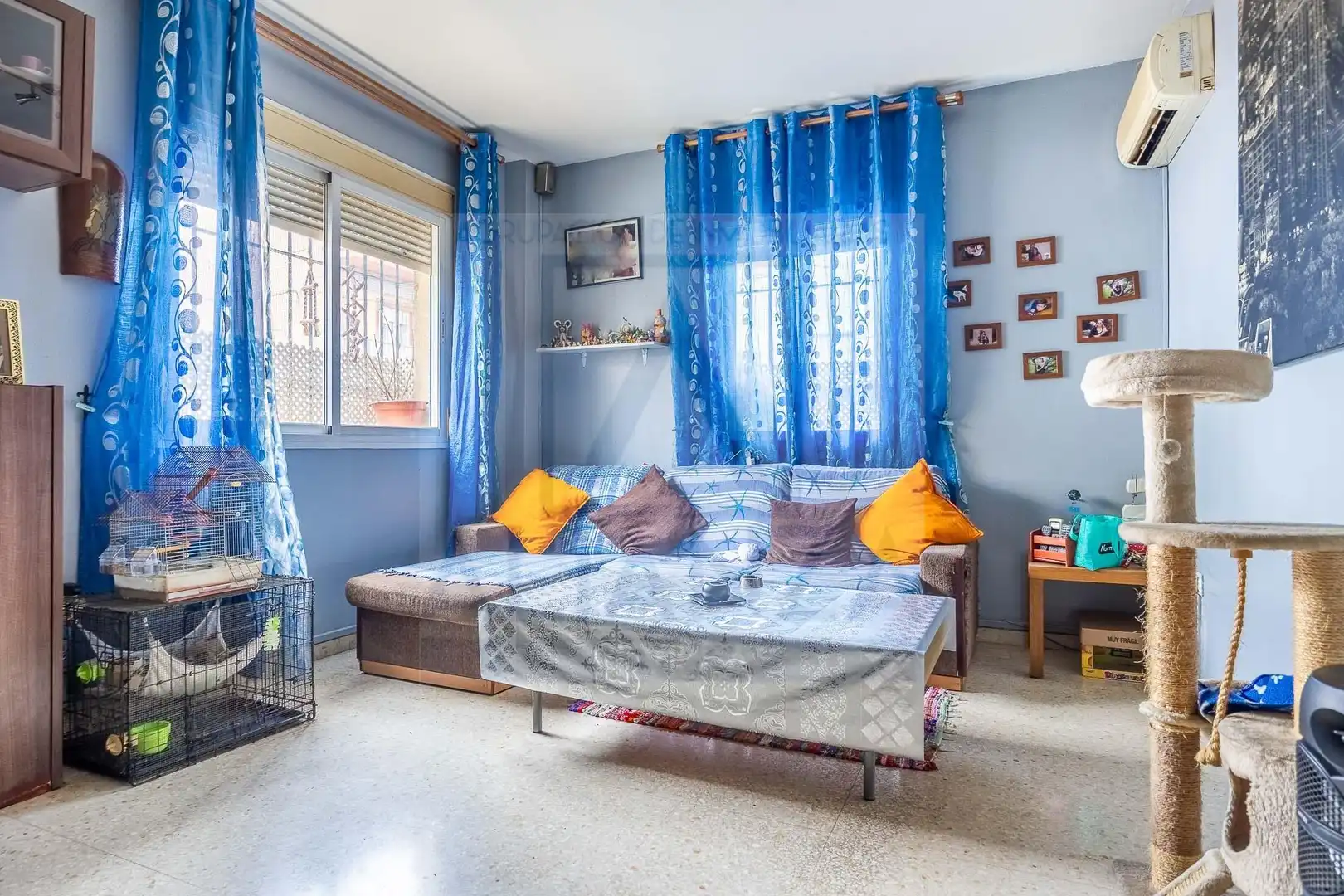 Sala d'estar de Pis en venda en Camas amb Aire condicionat