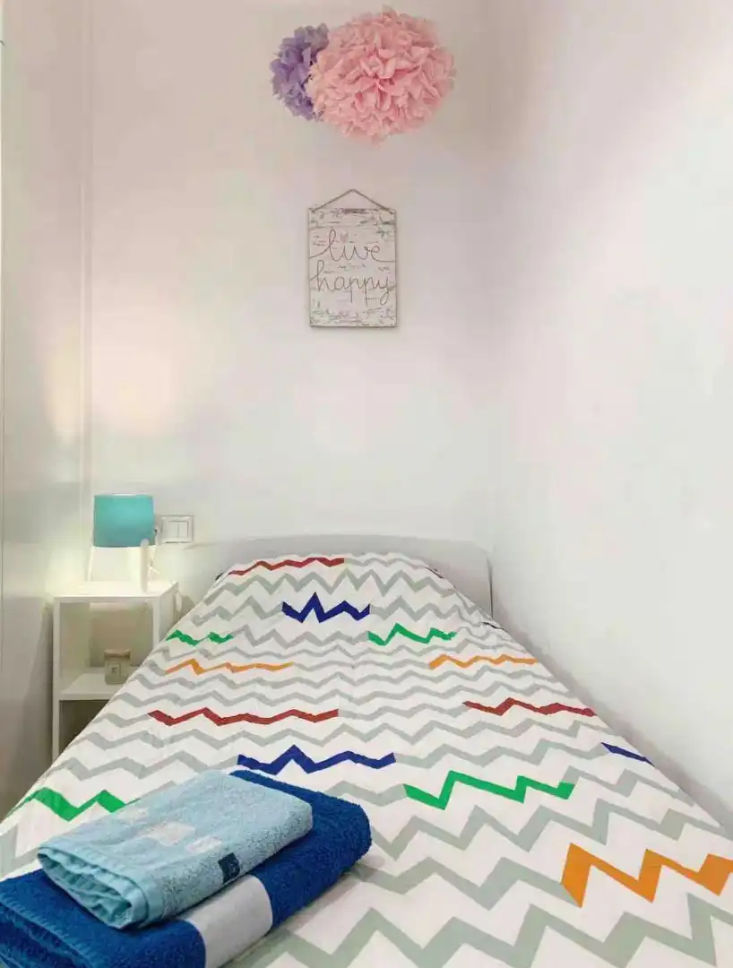 Schlafzimmer von Wohnung zum Verkauf in Cádiz mit Klimaanlage