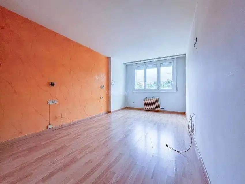 Piso en venta en TURO, 9, Montgat