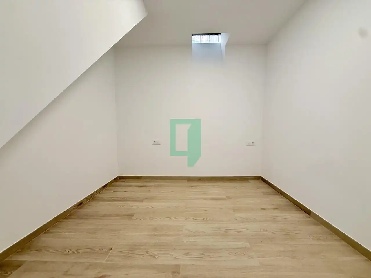 Dúplex en venta en Badalona con Parquet y Alarma