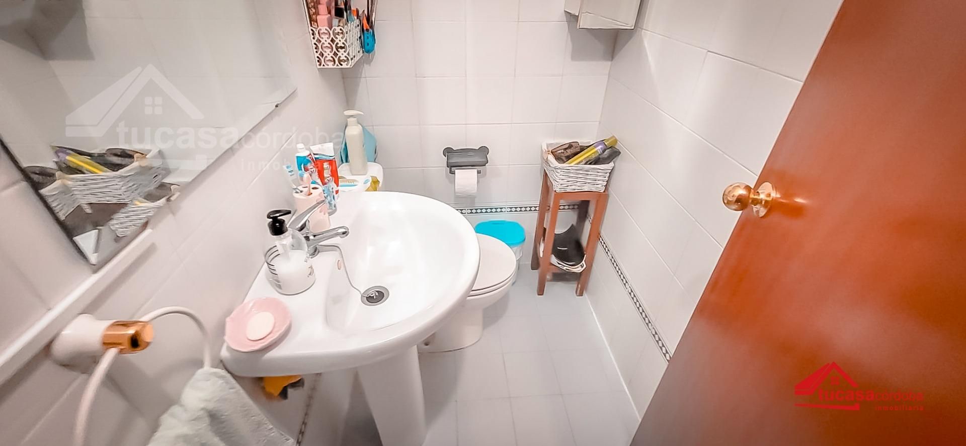 Baño de Dúplex en venta en  Córdoba Capital con Aire acondicionado, Calefacción y Trastero
