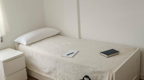 Foto 4 de Piso de alquiler en Calle Gerona, Puerto Chico, Santander