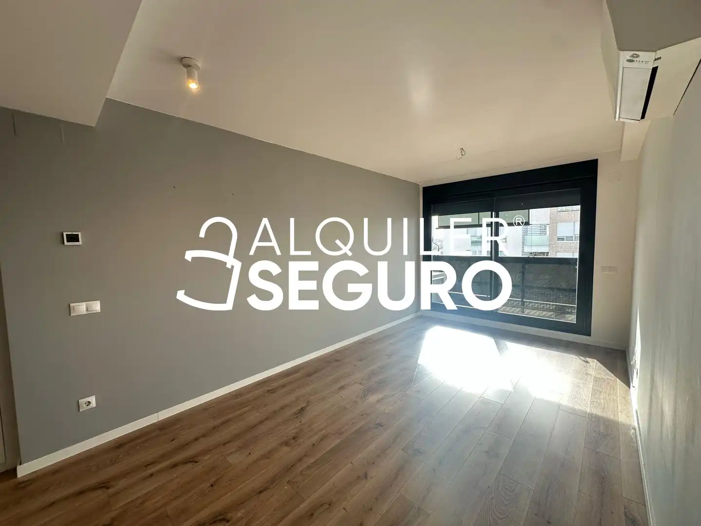 Habitación de Piso de alquiler en Madrid con Aire acondicionado, Calefacción y Terraza