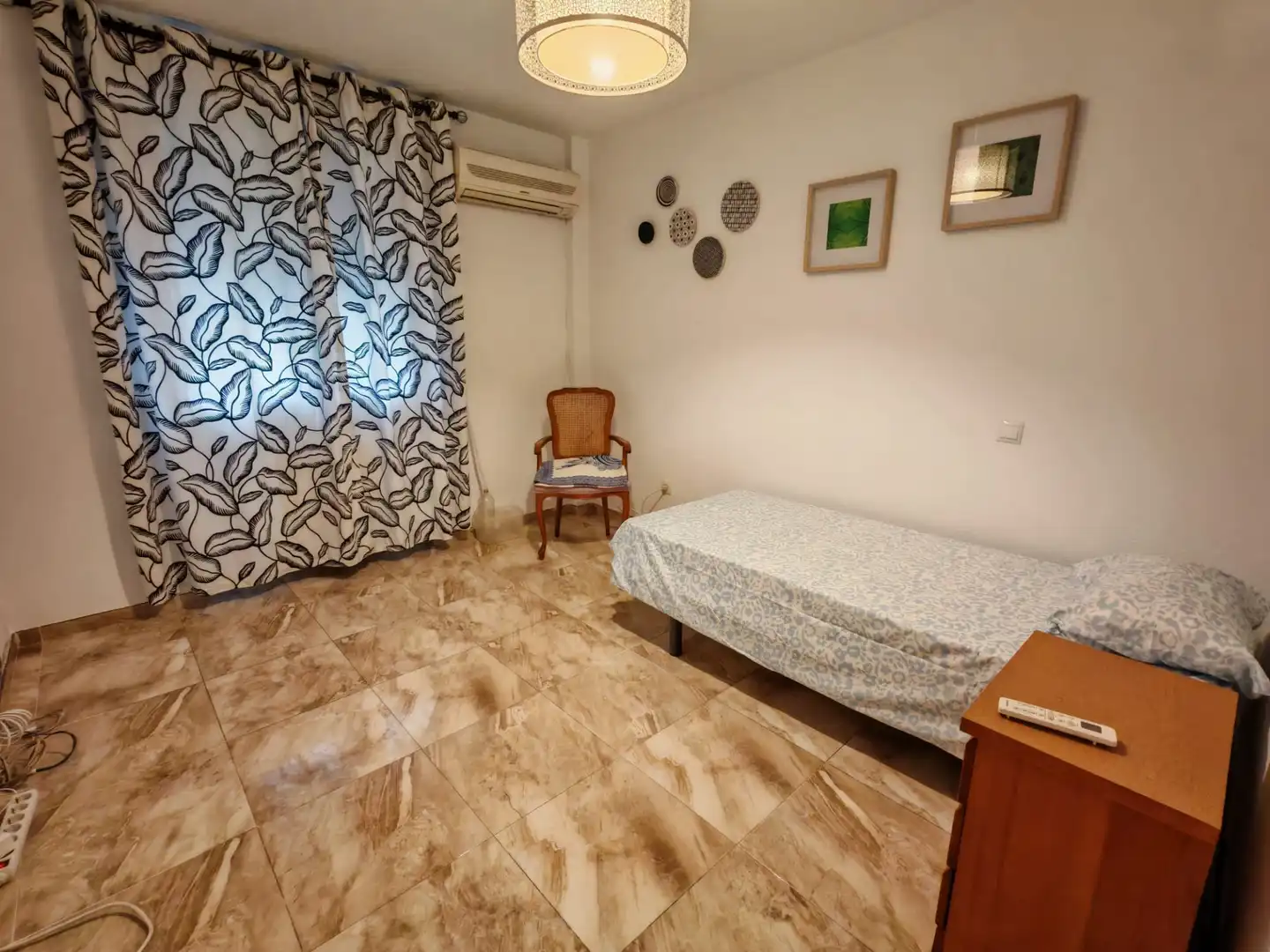 Wohnung zur Miete in Calle Nápoles, Sur - PAU 4