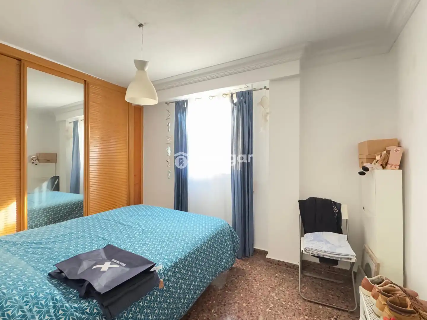 Bedroom of Flat for rent in Paterna  with Air Conditioner, Terrace and Furnished