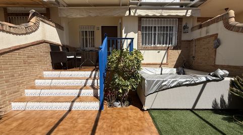 Foto 2 de Casa adosada en venta en Avenida Miguel de Cervantes, 75, Campoamor, Orihuela