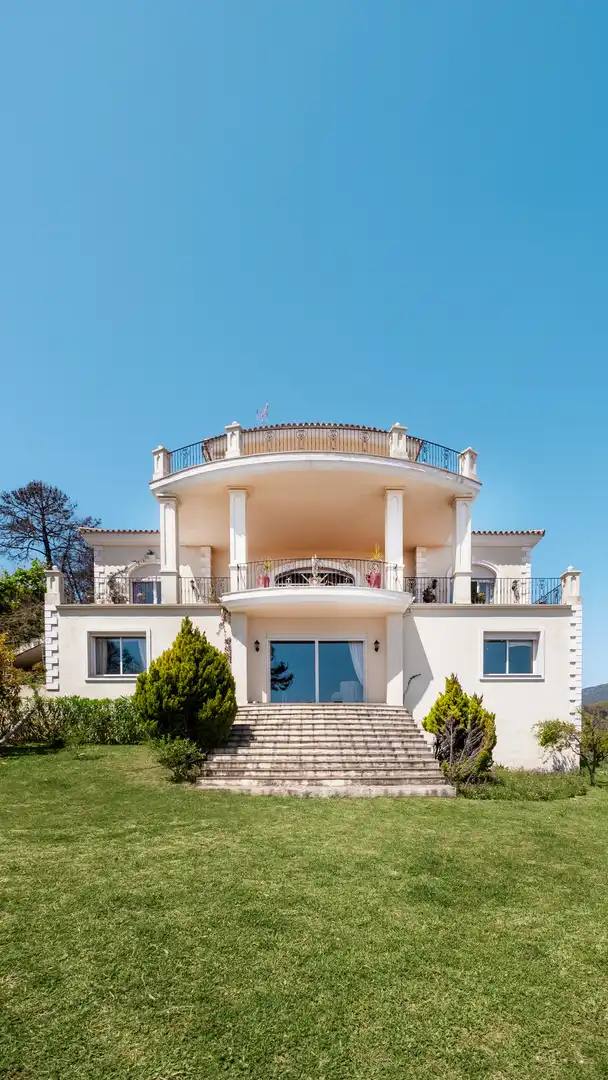 Vista exterior de Finca rústica en venta en Estepona con Aire acondicionado, Terraza y Trastero