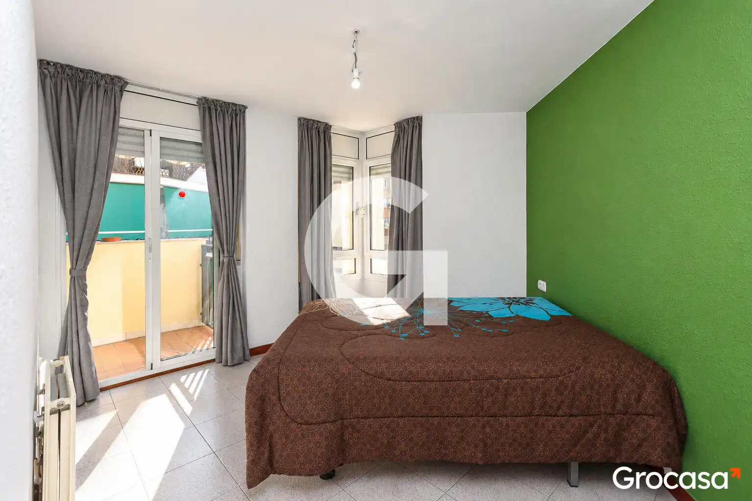 Bedroom of Flat for sale in Rubí  with Heating, Oven and Balcony