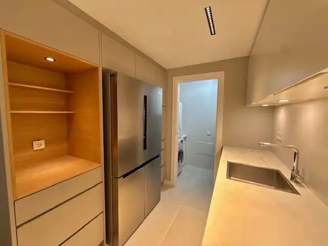 Cuina de Pis de lloguer en Barcelona amb Aire condicionat, Calefacció i Terrassa
