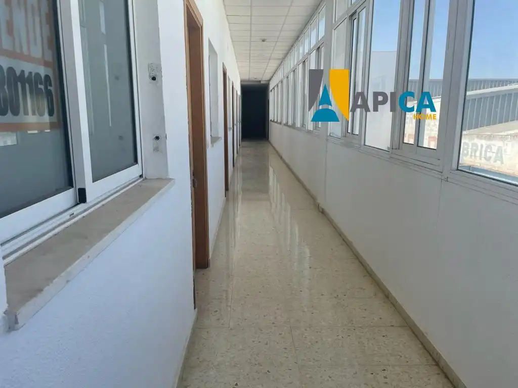 Office for sale in Chiclana de la Frontera