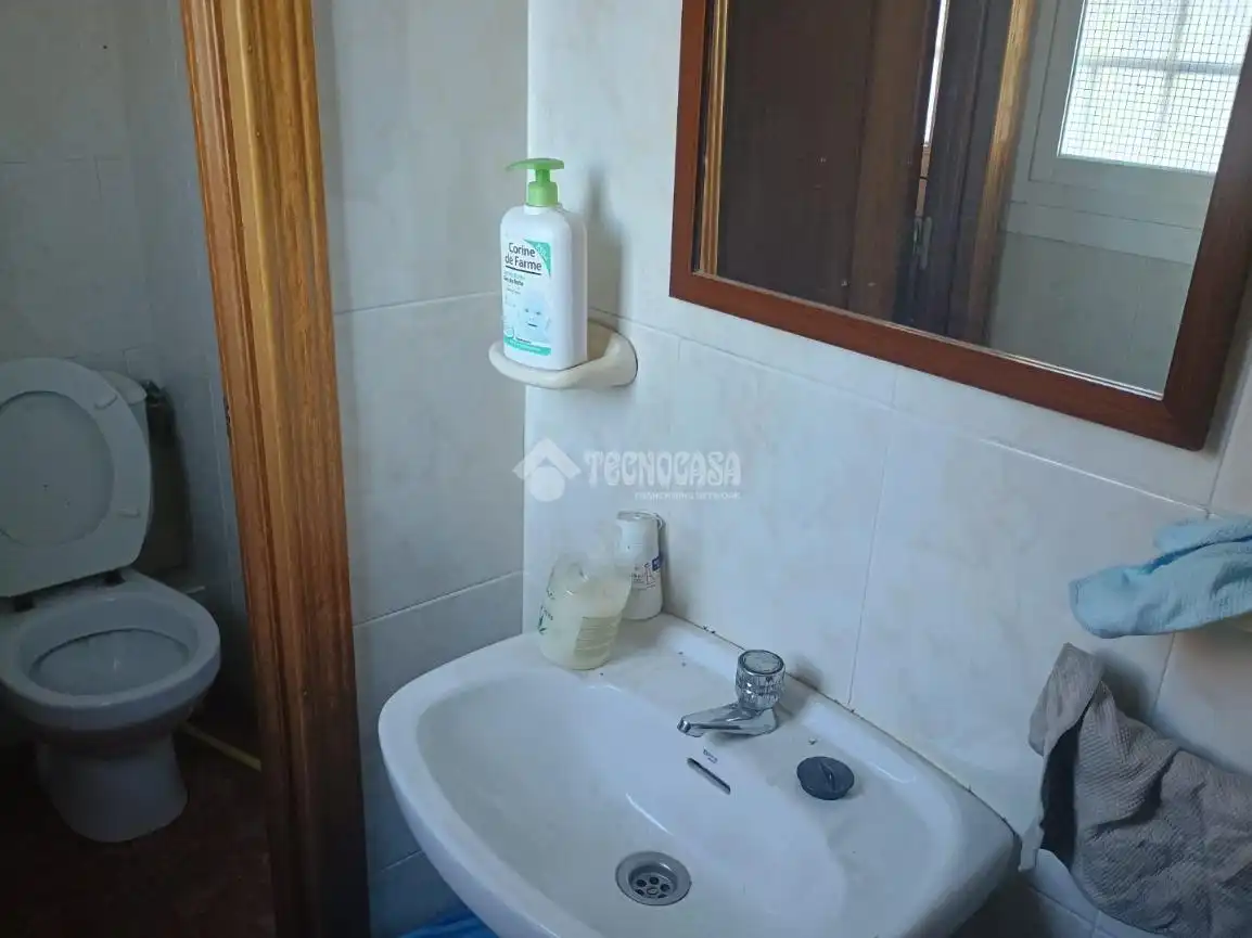 Badezimmer von Geschaftsraum zur Miete in Móstoles