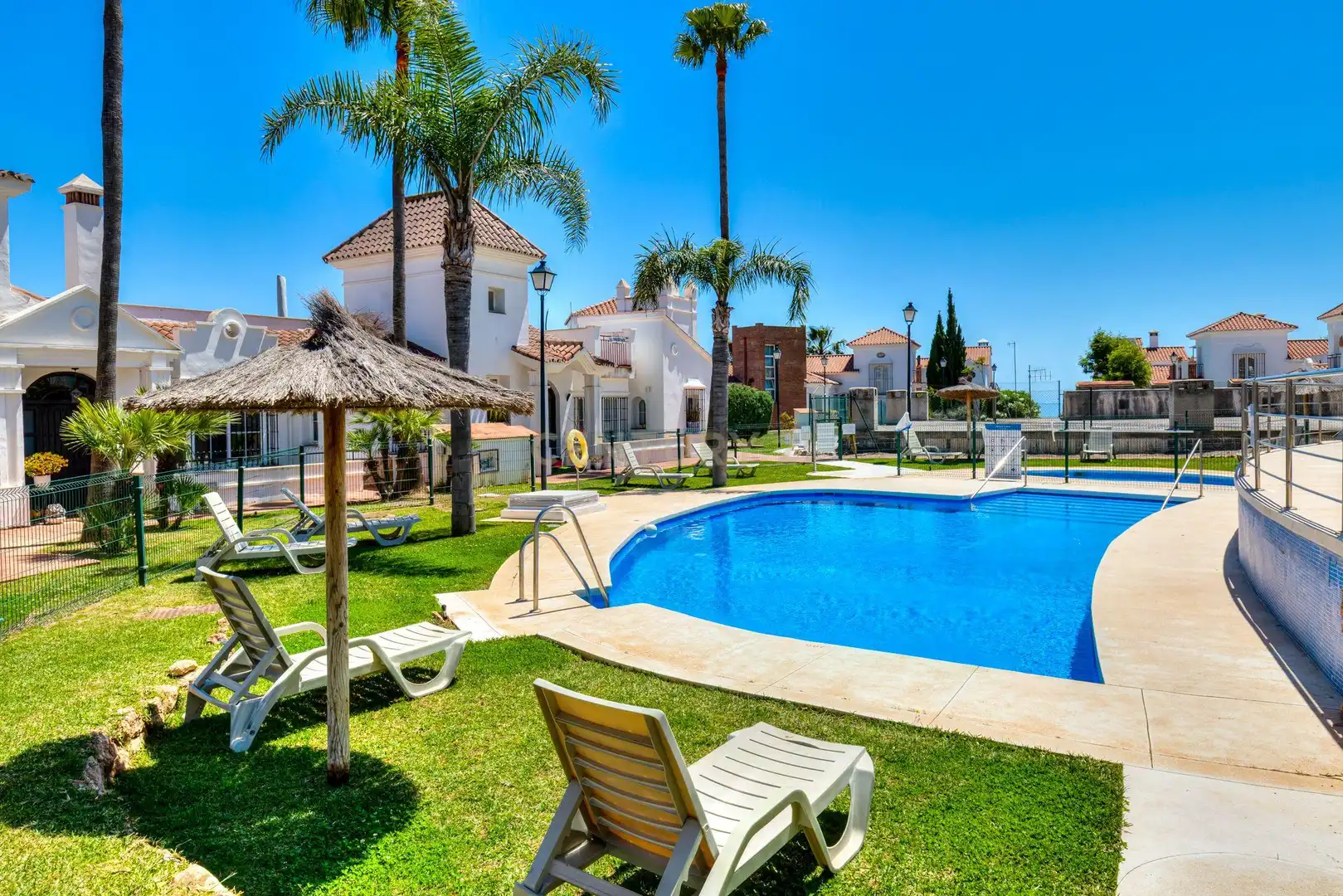 Casa adosada en venta en AV INGENIEROS DE RIVIERA 3 CONJUNTO SUNNY HILLSMIJ, 3, Riviera del Sol