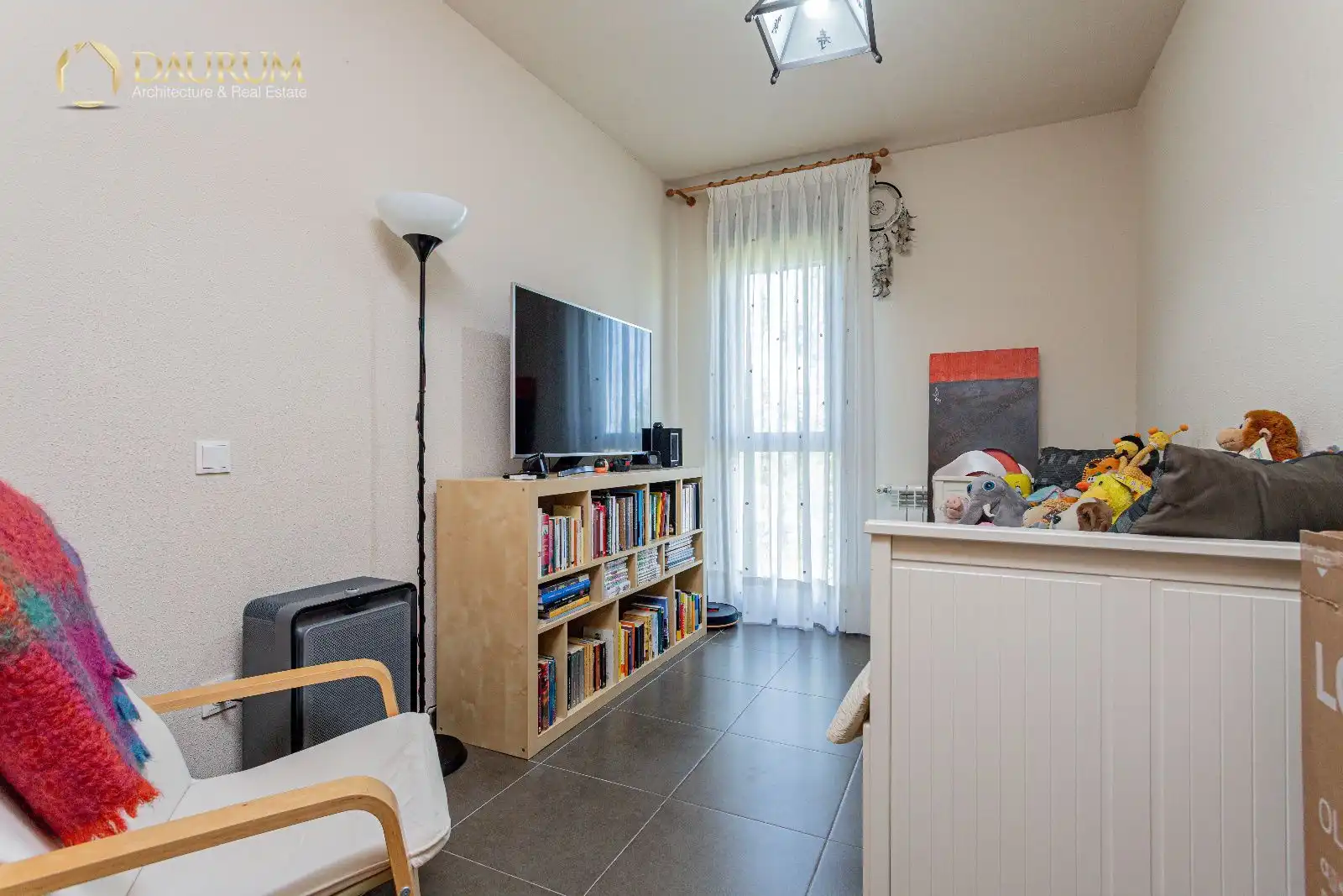 Sala de estar de Casa adosada en venta en Meco con Aire acondicionado, Calefacción y Jardín privado