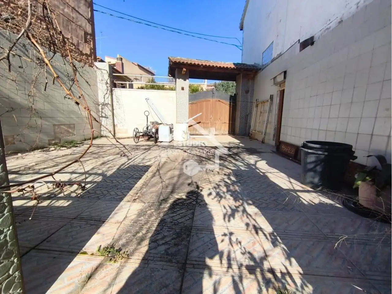 Vista exterior de Casa o chalet en venta en Torrecilla Sobre Alesanco con Jardín privado, Terraza y Amueblado