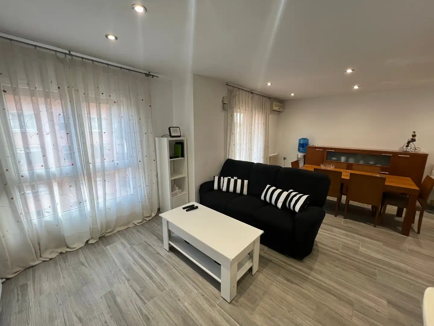 Sala d'estar de Pis en venda en Lleida amb Aire condicionat, Calefacció i Parquet