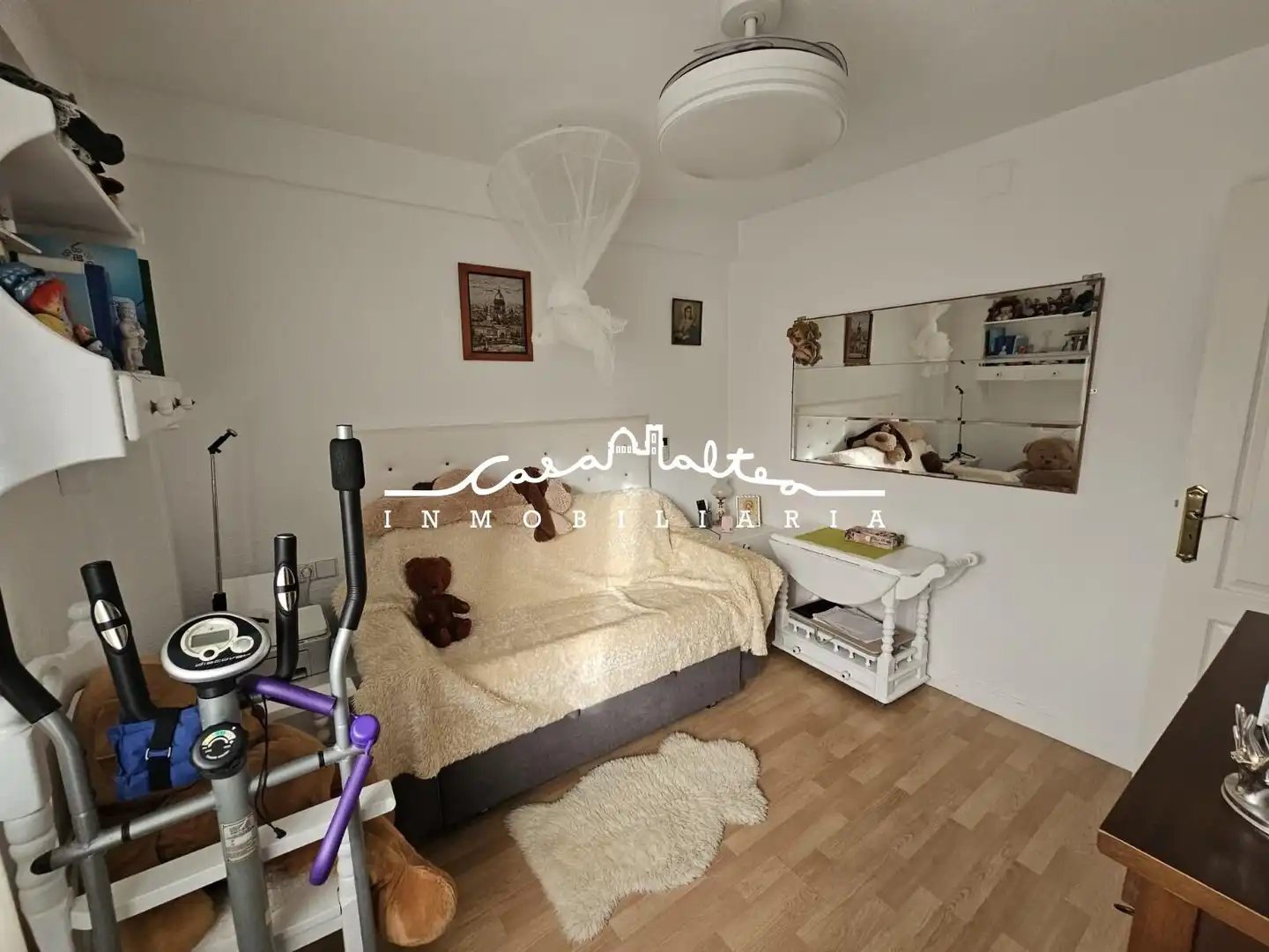 Bedroom of Flat for sale in L'Alfàs del Pi  with Terrace and Furnished