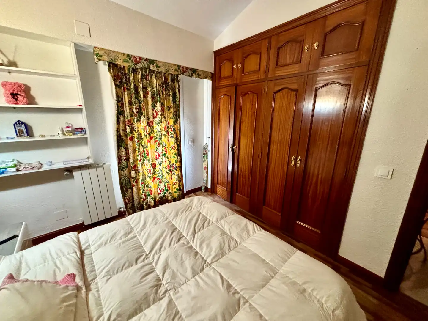 Dormitori de Casa o xalet en venda en Alicante / Alacant amb Aire condicionat, Calefacció i Jardí privat