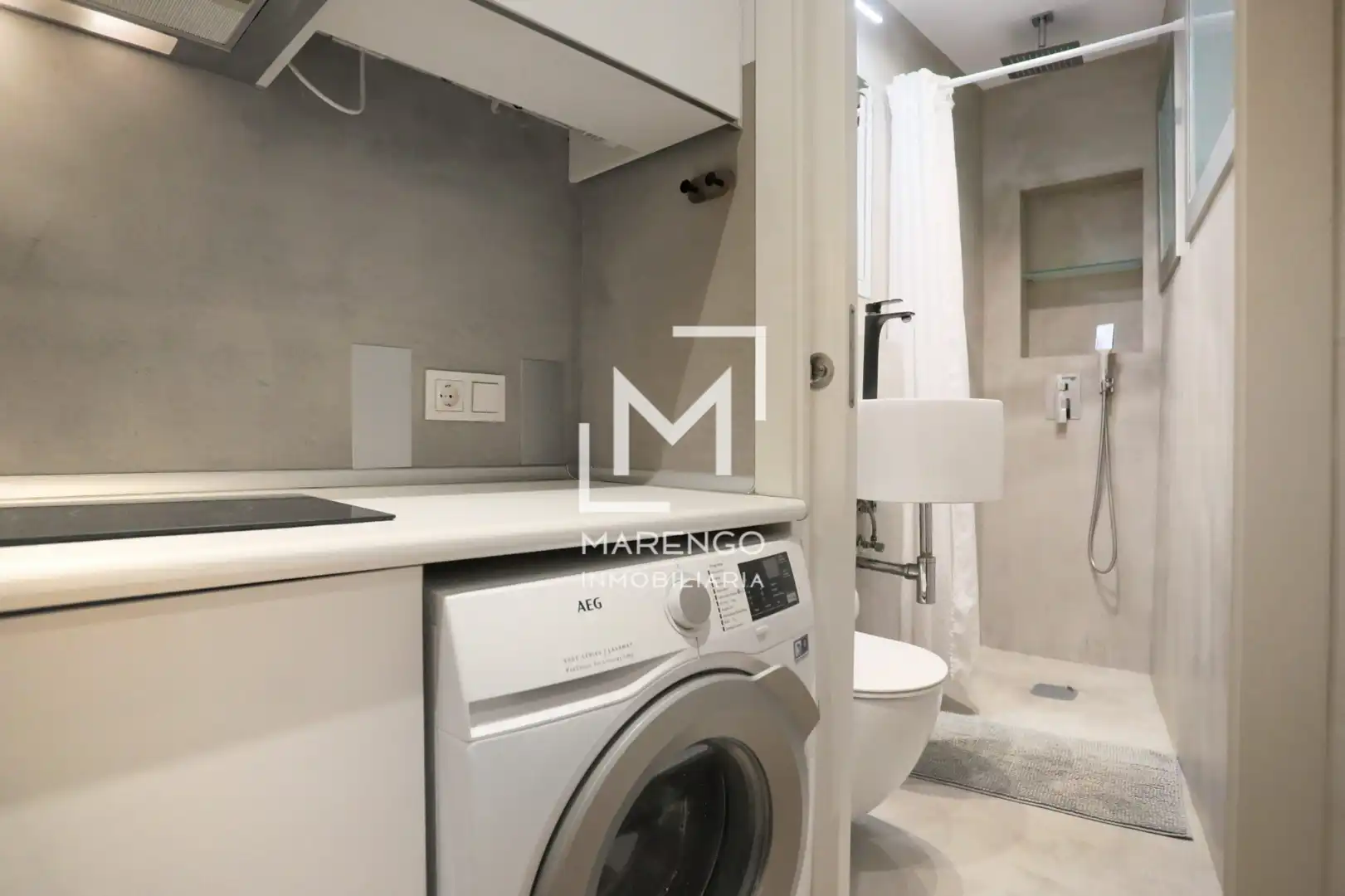 Appartamento con terrazza in vendita a Carrer del Portal Nou, imagen 19
