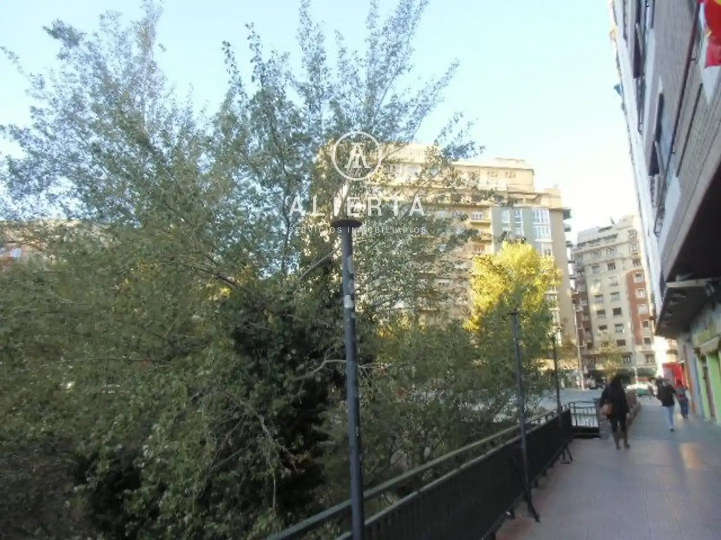 Garage for sale in Gran Vía, Paseo Sagasta