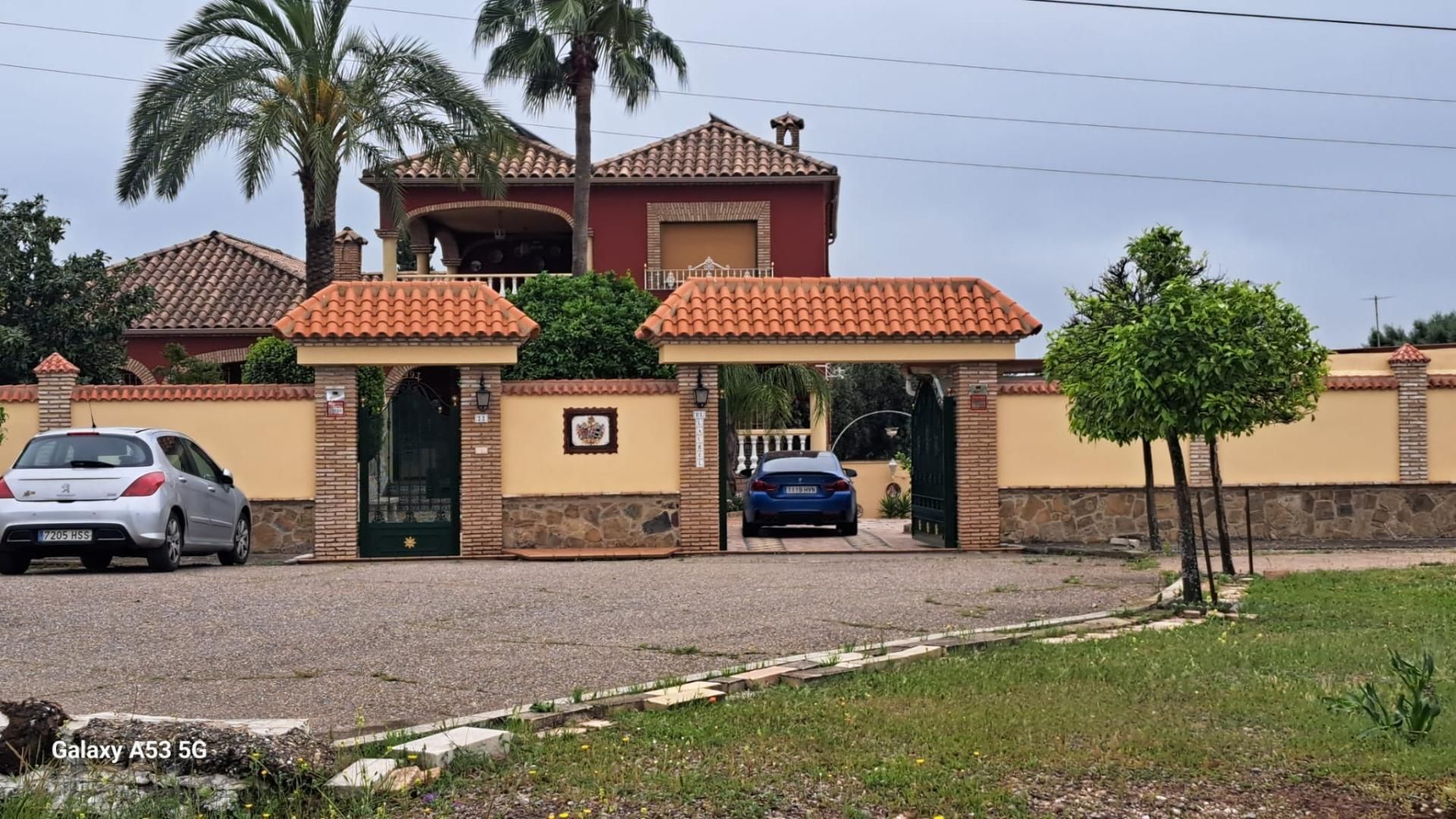 Exterior view of House or chalet for sale in  Córdoba Capital  with Air Conditioner, Private garden and Terrace