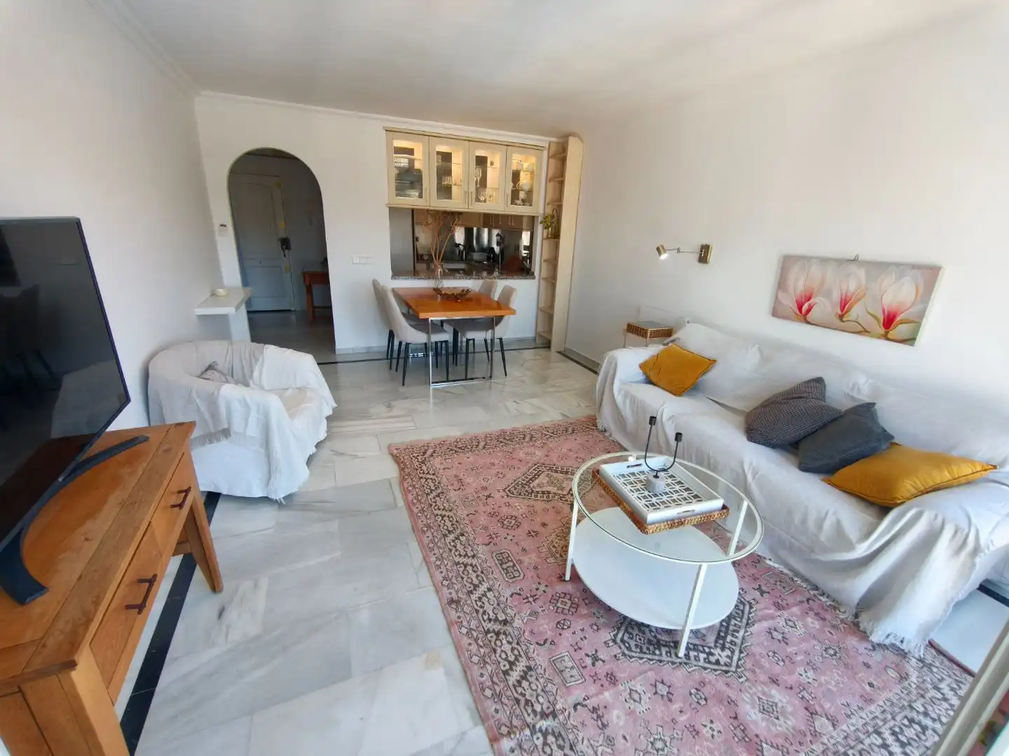 Wohnzimmer von Dachboden zur Miete in Mijas mit Klimaanlage, Terrasse und Balkon
