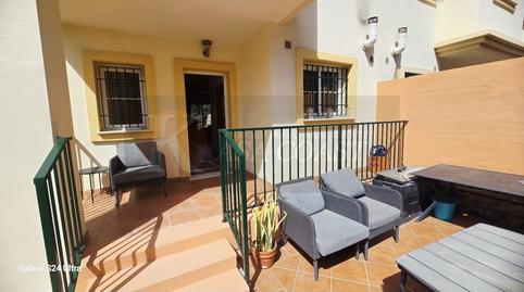 Foto 5 de Casa adosada en venda a Los Pacos, Fuengirola