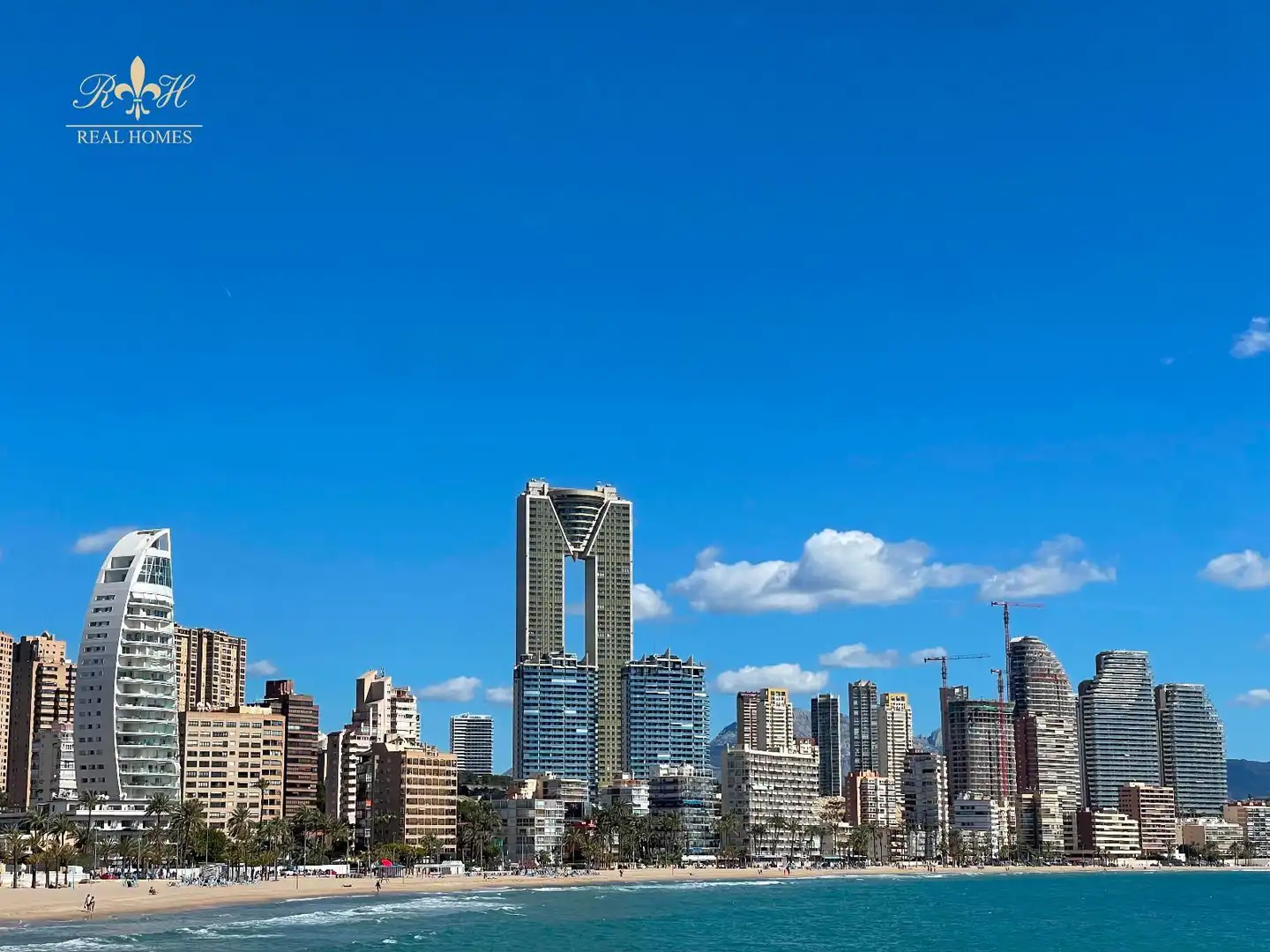 Exterior view of Houses for sale in Benidorm  with Air Conditioner and Terrace