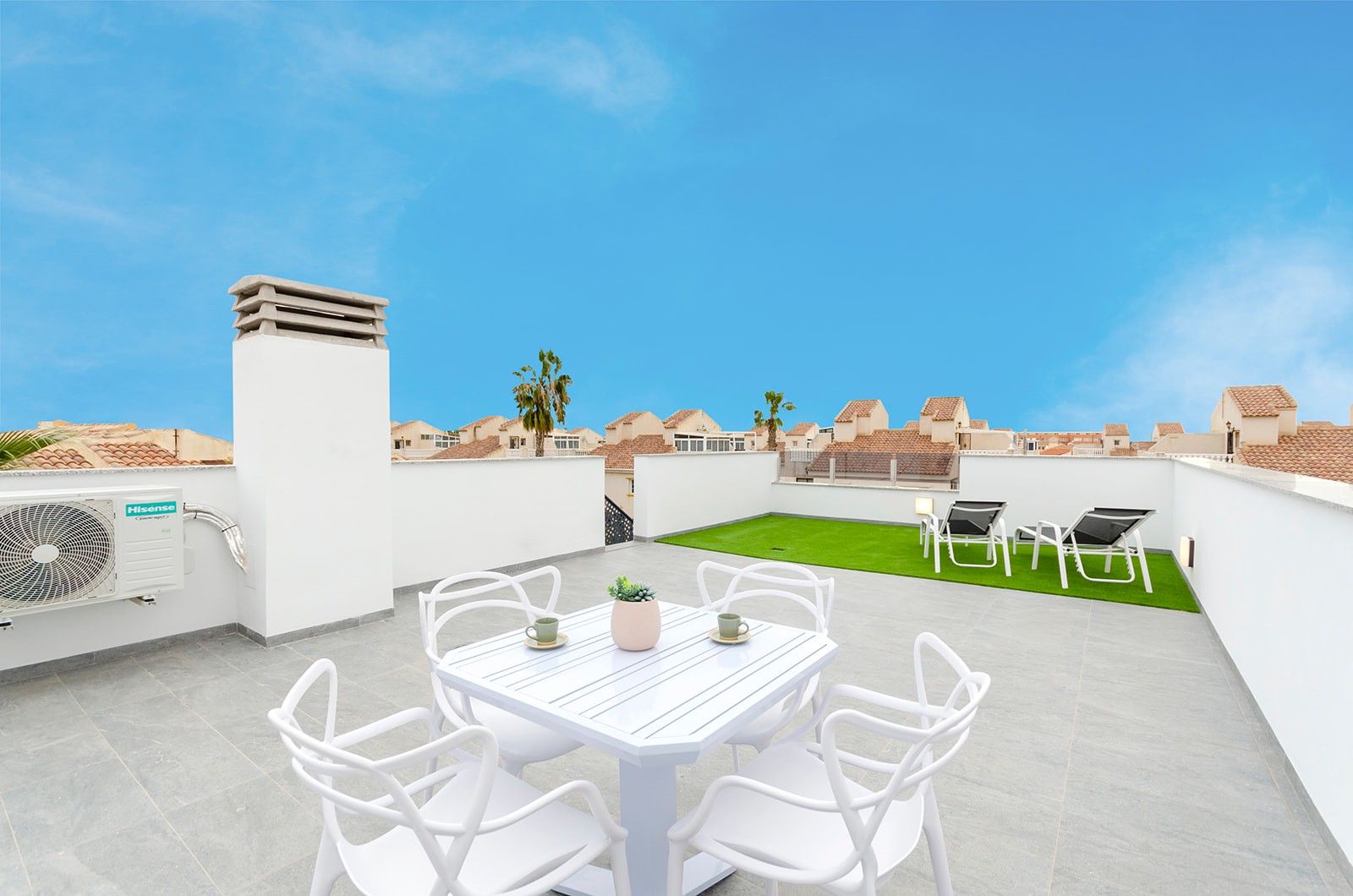Terrassa de Casa o xalet en venda en Torrevieja amb Aire condicionat, Calefacció i Jardí privat