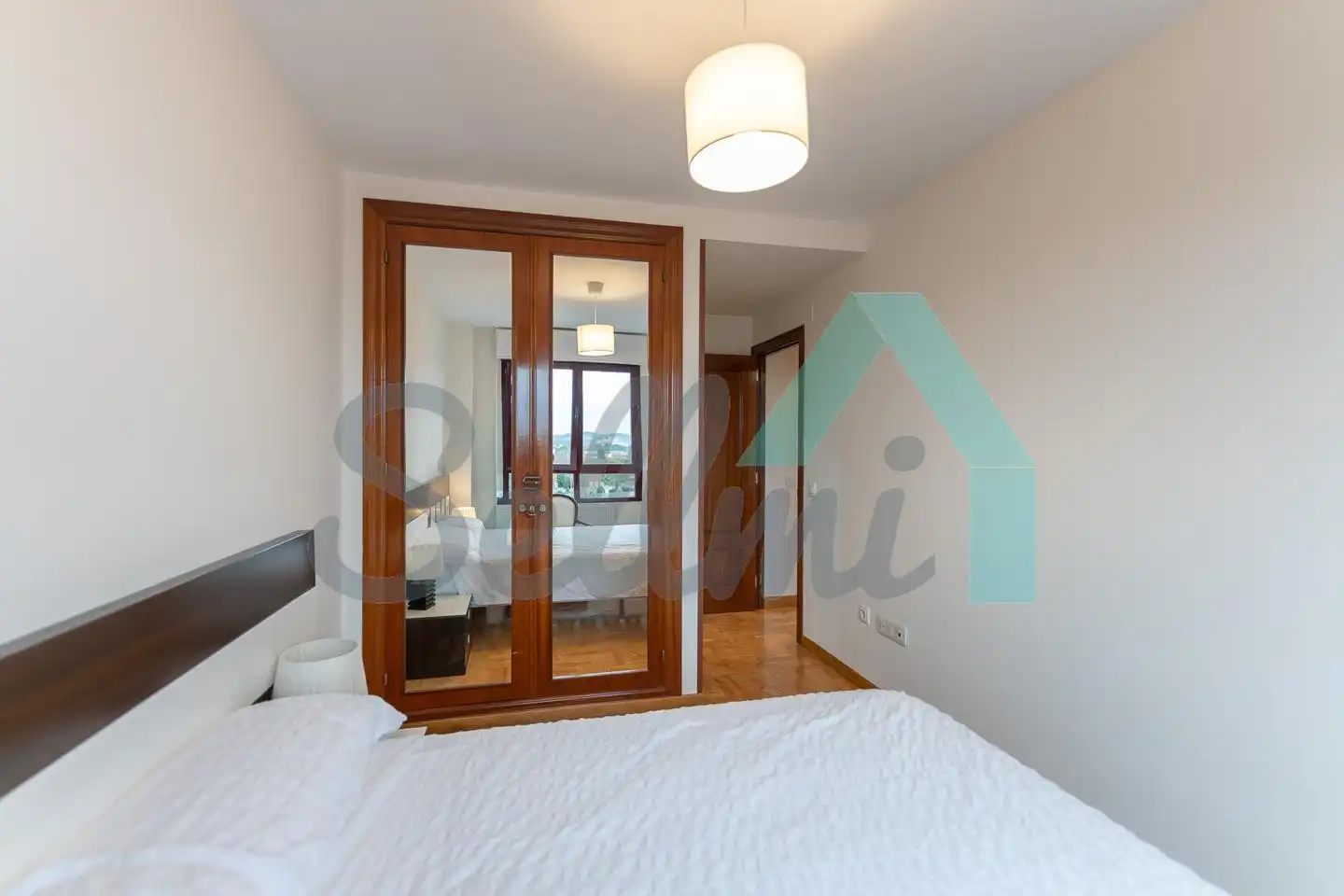 Bedroom of Flat for rent in Lugones