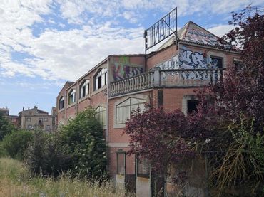 Hotel zum Verkauf in Villalmanzo