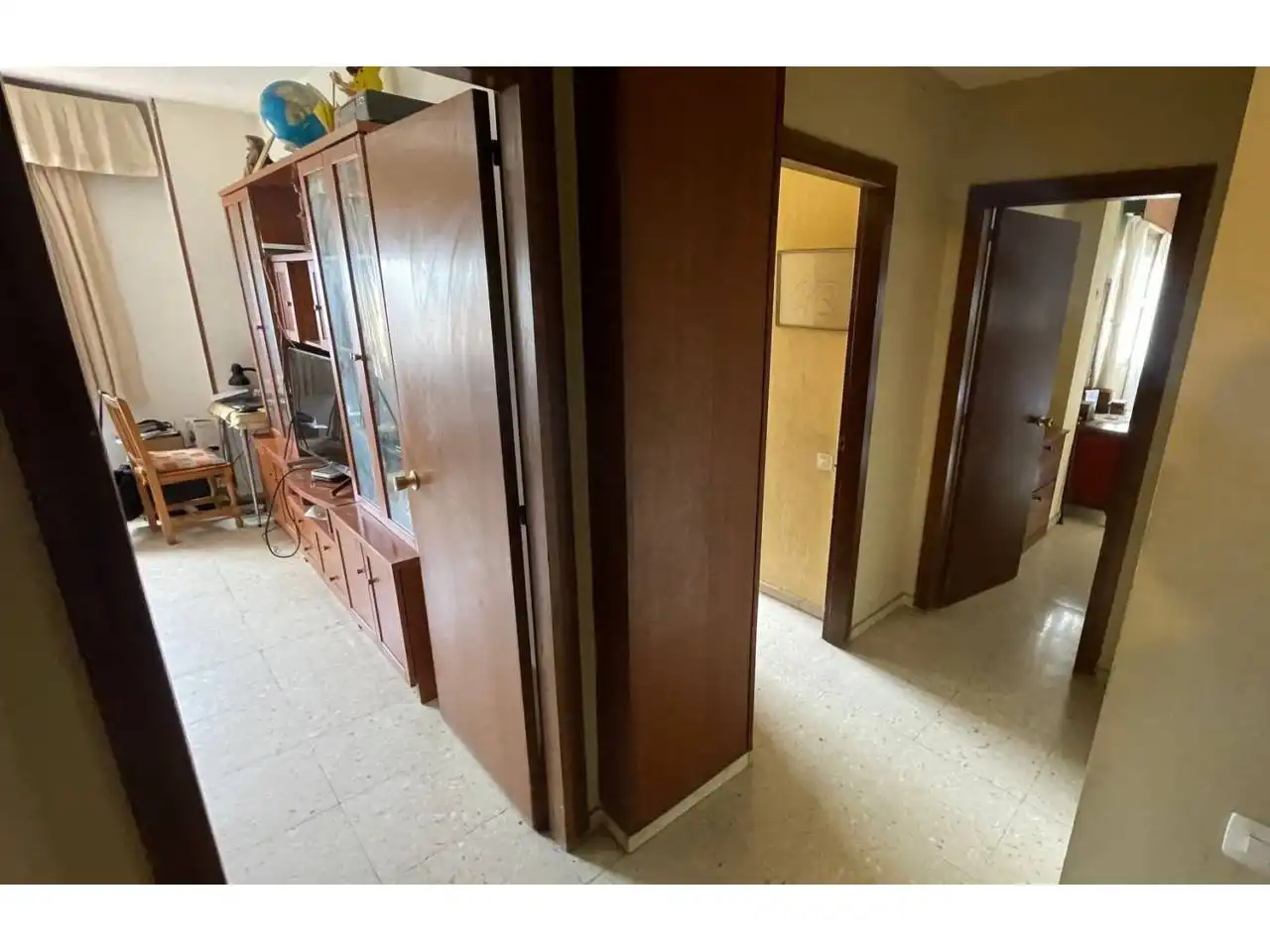 Flat for sale in Sevilla  with Air Conditioner, Heating and Balcony