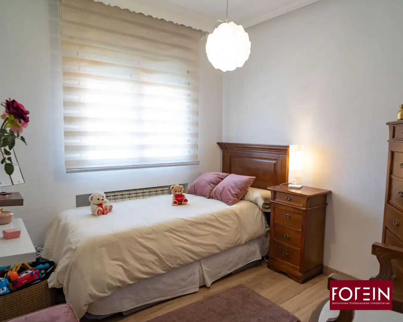 Dormitori de Casa o xalet en venda en Torrejón del Rey amb Aire condicionat, Calefacció i Jardí privat