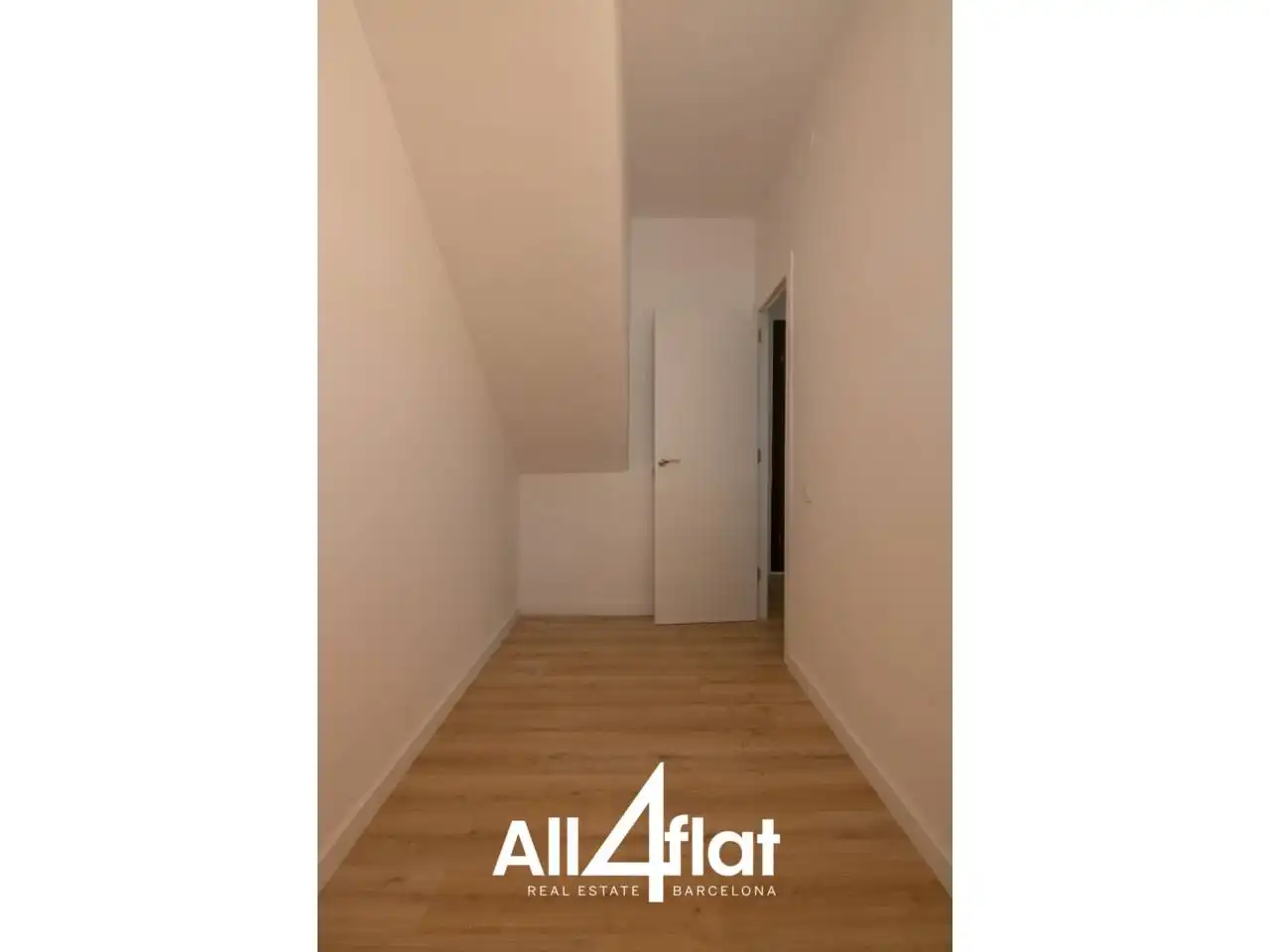Maisonette zur Miete in Mataró mit Klimaanlage und Parkett