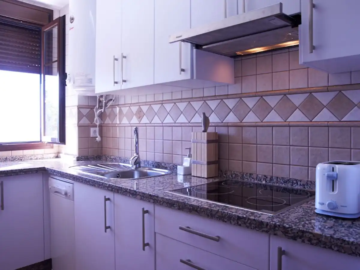 Küche von Maisonette zur Miete in Benaocaz mit Klimaanlage, Heizung und Parkett
