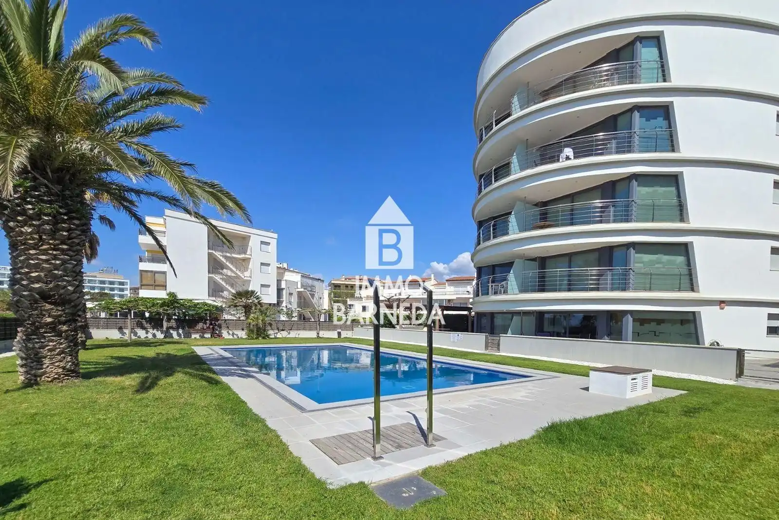 Exterior view of Flat for sale in Roses  with Air Conditioner, Heating and Terrace