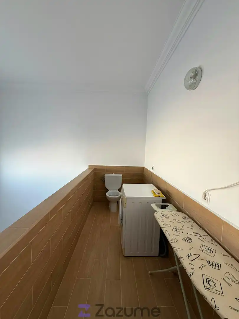 Bathroom of Flat for rent in Fuentes de Andalucía  with Air Conditioner, Heating and Terrace