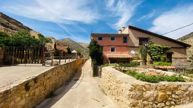 Vista exterior de Finca rústica en venta en Villarluengo con Calefacción, Jardín privado y Terraza
