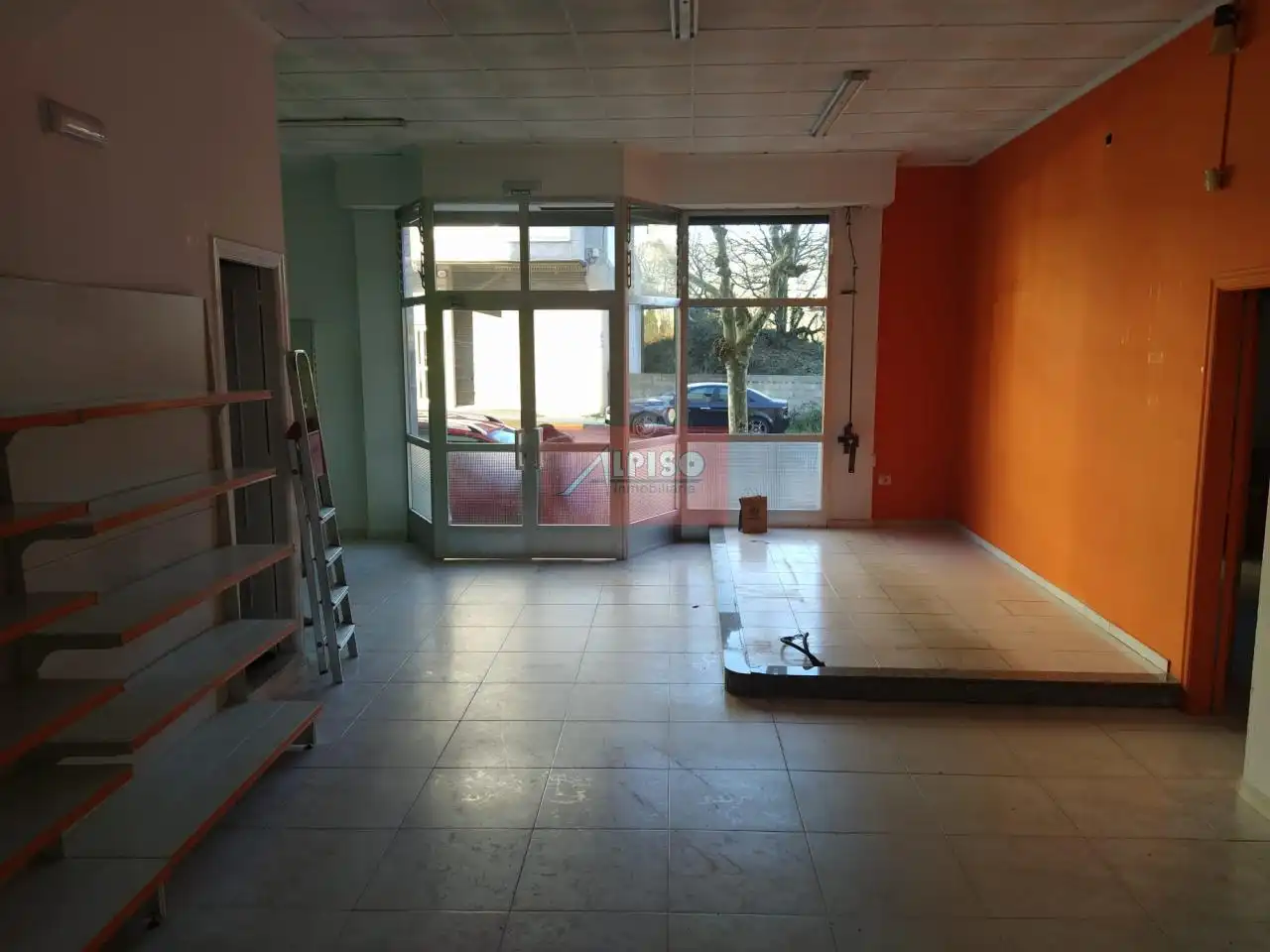Gewerbefläche zum Verkauf in Ventiun, imagen 16