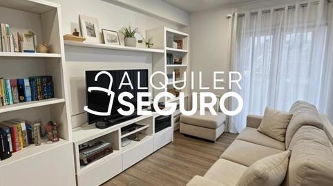 Foto 2 de Piso de alquiler en De Caramuel, Puerta del Ángel,  Madrid Capital