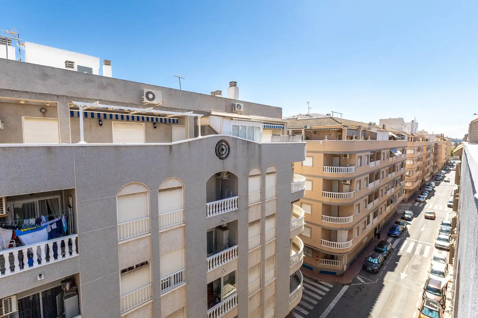 Vista exterior de Àtic en venda en Torrevieja amb Aire condicionat i Terrassa